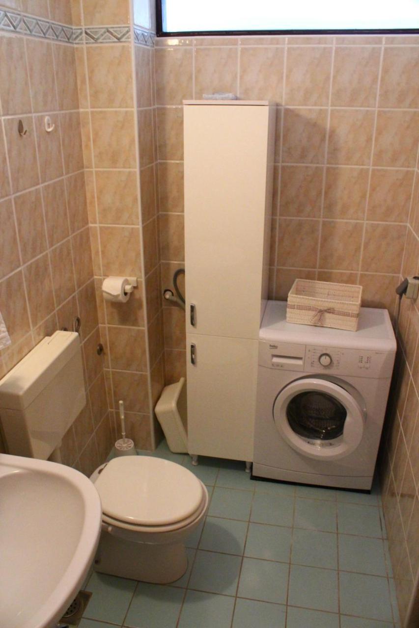 Apartment Arna Krk Town Esterno foto