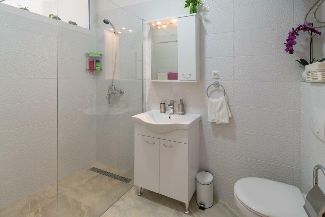 Apartment Arna Krk Town Esterno foto